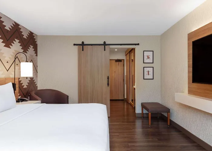 Wyndham Garden Redwood Valley - Ukiah